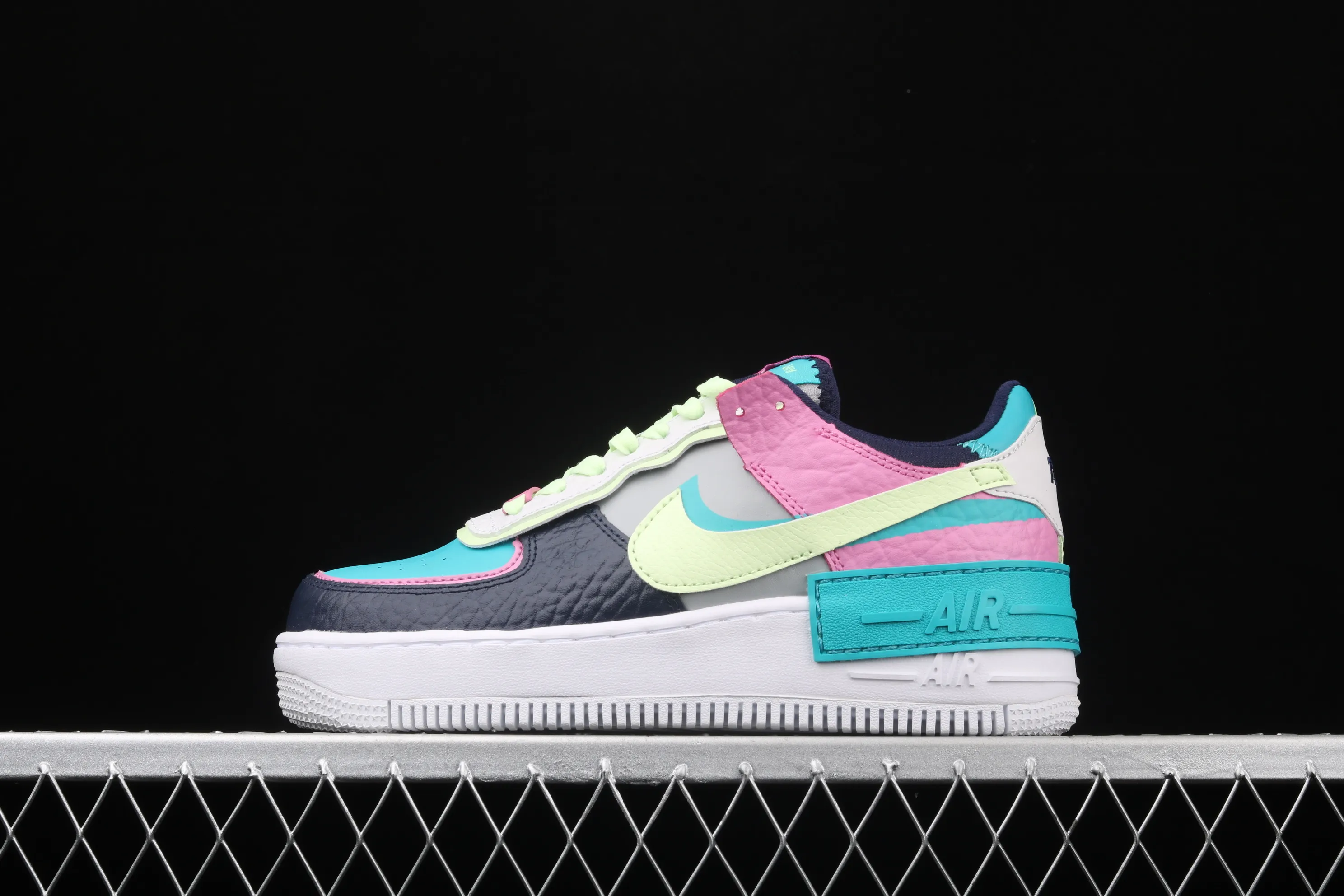All Categories Nk Air Force 1 Air Force Series Nk Air Force 1 Shadow Air Force Lightweight Increase Special Price Original Company Grade Nk Air Force 1 Shadow Air Force One Lightweight Increase Low-top Versatile Sneakers CK3172-001